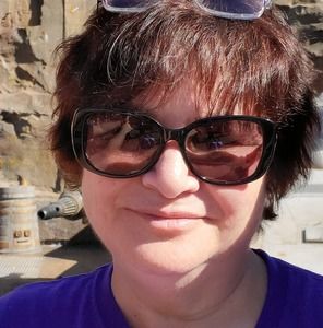 Meet your Posher, Beth